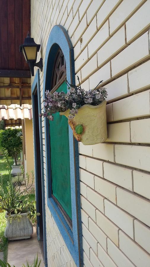 Hotel Pousada Dos Chales Campos dos Goytacazes Exteriör bild